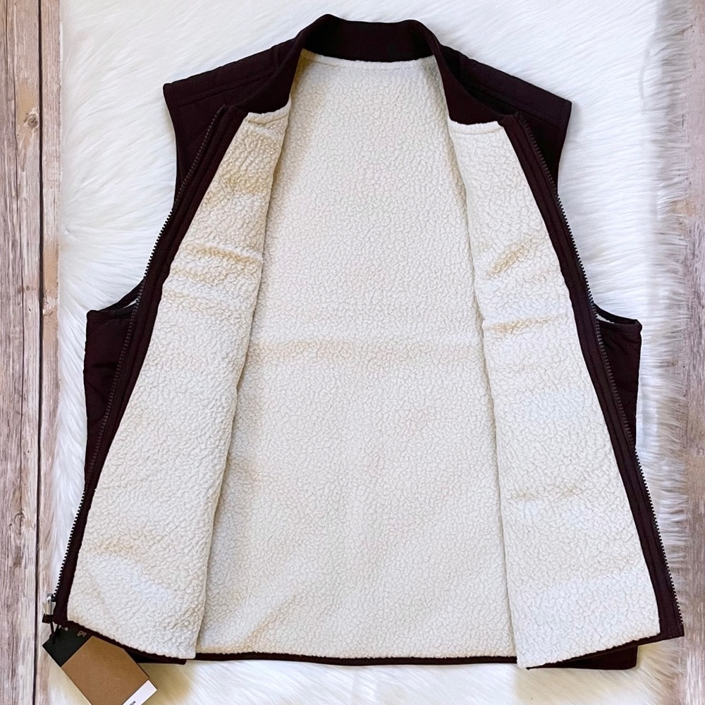 The North Face Women’s Cuchillo Reversible Root Brown Vest - Picture 4 of 9